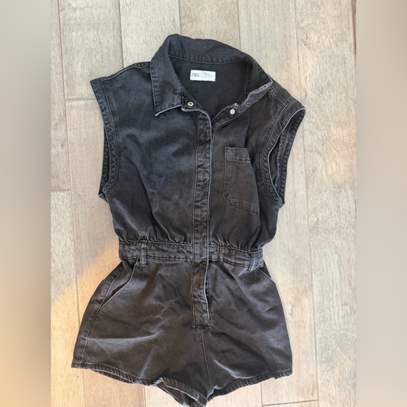 Zara Black Denim Romper - Picture 2 of 4